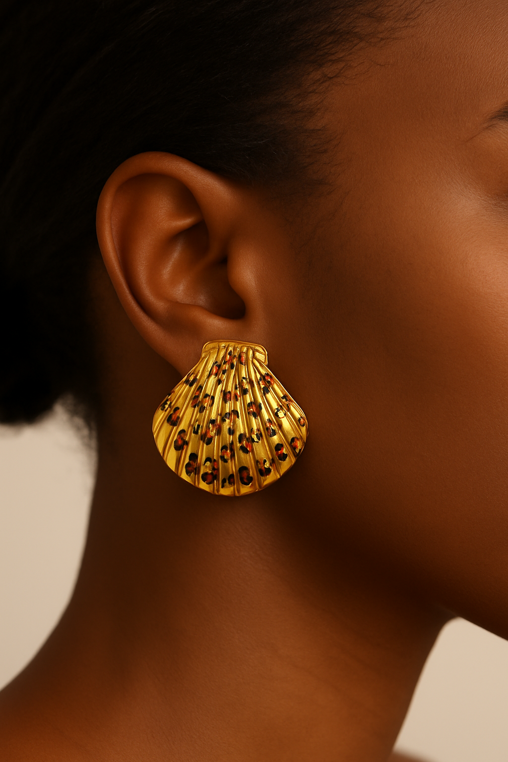 Seashell Shine Earrings